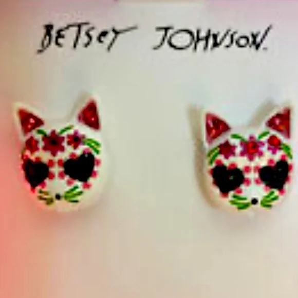 New Betsey Johnson Sugar Skull Cat Stud Earrings - Picture 8 of 12